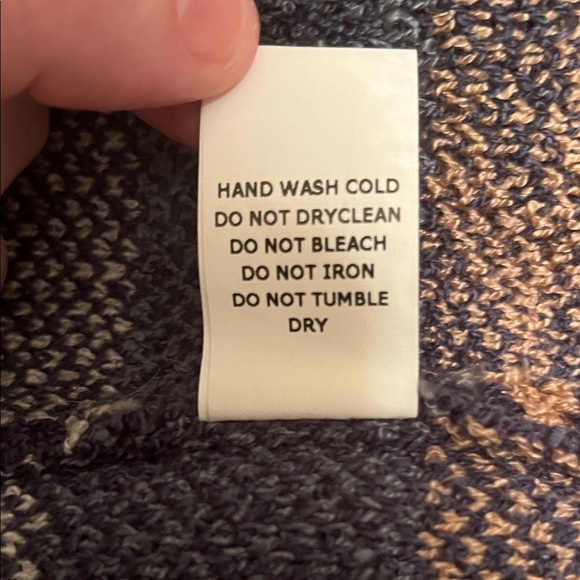 DAVI & DANI Aztec Oversized Long Navy and Cream Cardigan Sweater | Size L - Picture 11 of 13